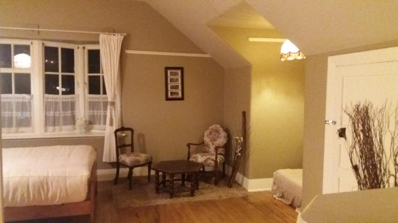 אואהמרו Chimneys B&B מראה חיצוני תמונה