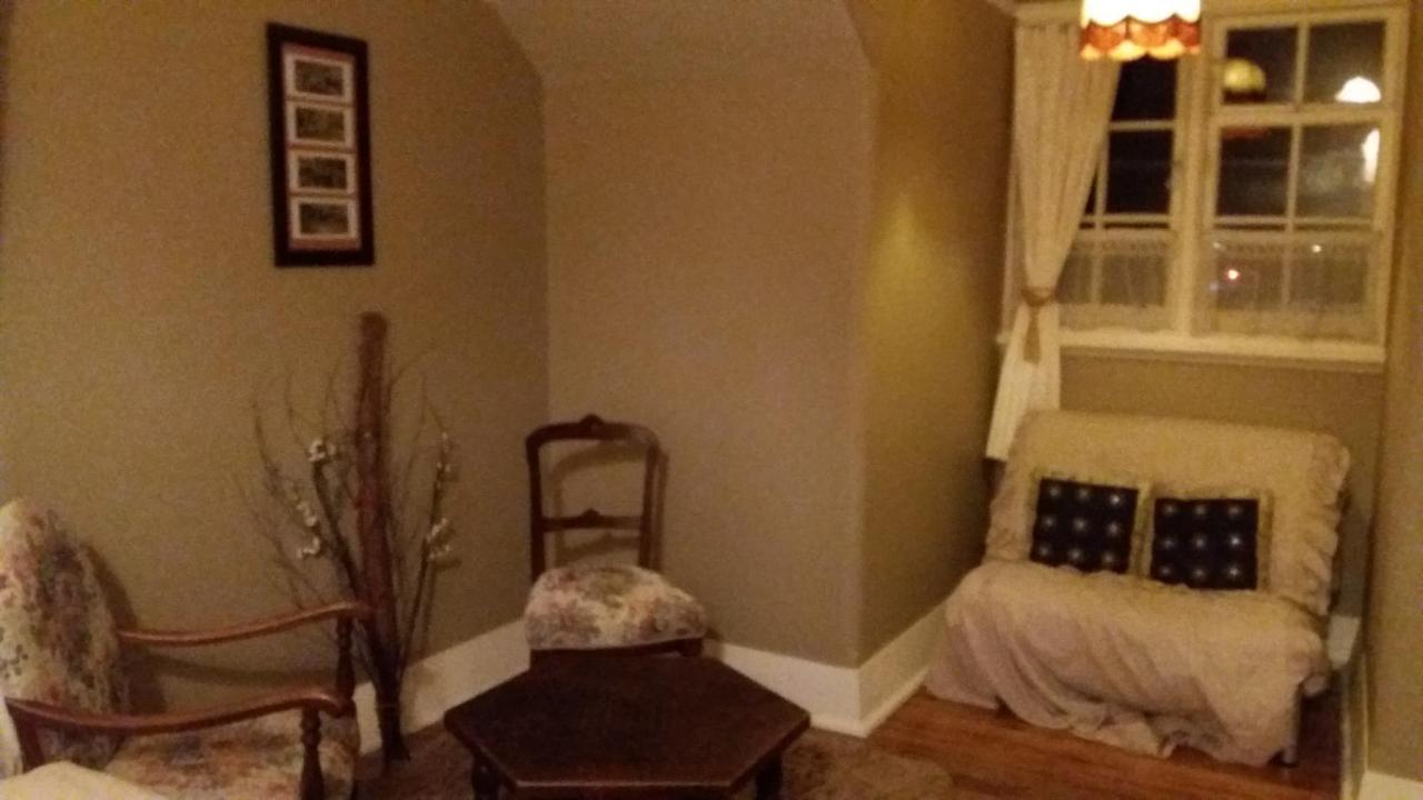 אואהמרו Chimneys B&B מראה חיצוני תמונה